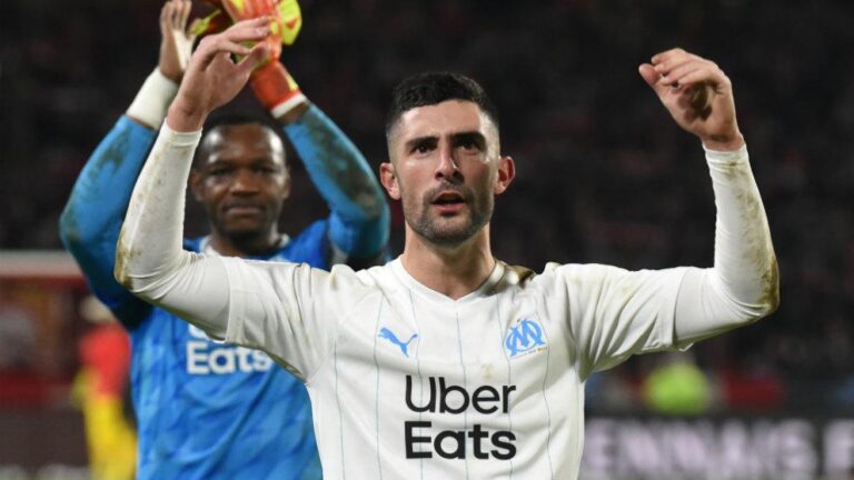 El Villarreal traspassa al central Álvaro al Olympique i ingressarà 4 milions d’euros