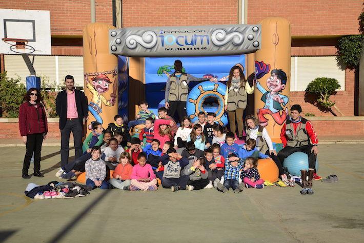 Un centenar de xiquets i xiquetes participen a la segona edició de l’Aplec de Nadal