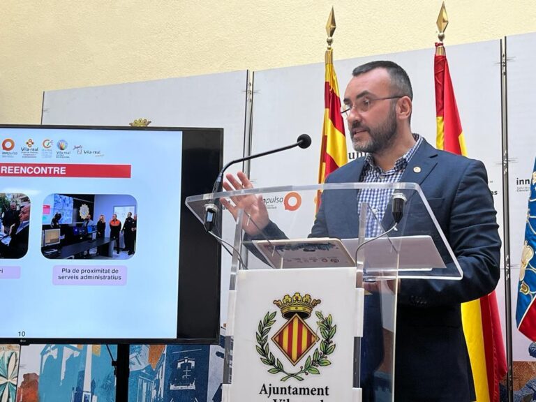 Benlloch convoca a les tres àrees més afectades per cobrir les places de personal vacants