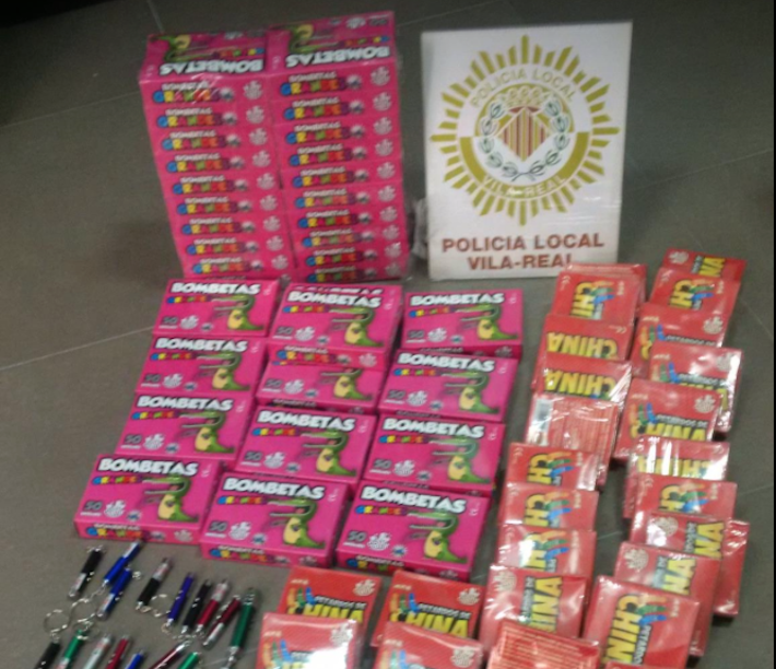 La Policia Local requisa 24 làsers i 4.600 unitats de material pirotècnic per a la venda sense llicència