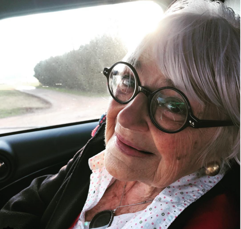 Socarrats reconeix a la il·lustradora Pilarín Bayés el 10 de febrer al Molí 