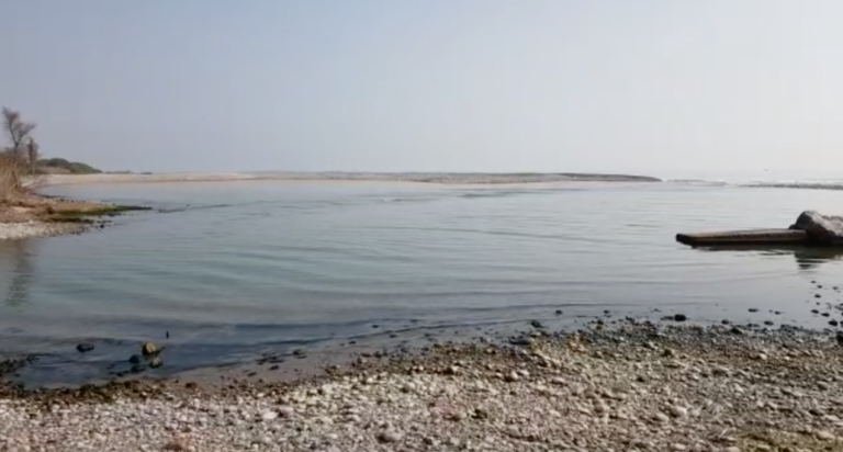 Els últims temporals formen una preciosa llacuna costanera entre la Gola Sud del Millars i la Mediterrània 
