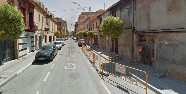 Compromís exigeix accelerar la demolició de les 4 cases en ruïnes al carrer Vicent Sanchis