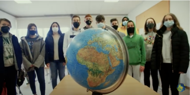 Fundación Flors, tercer premi de la fase nacional del XII Festival de Clipmetratges de Mans Unides amb ‘Qué suerte’