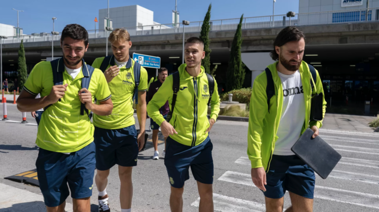 El Villarreal aterra a Atenes