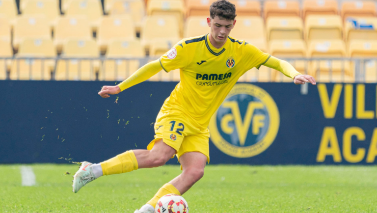 Gaudeix del partit del Juvenil A contra l’UCAM Múrcia