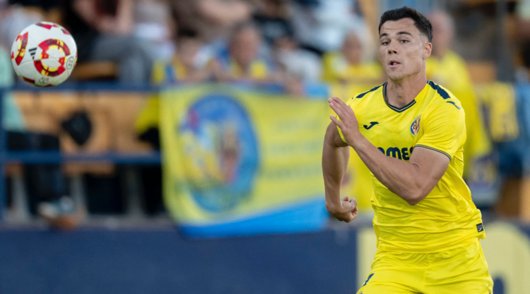 El Villarreal B, sense opcions davant l’adversitat en Yecla (3-1)