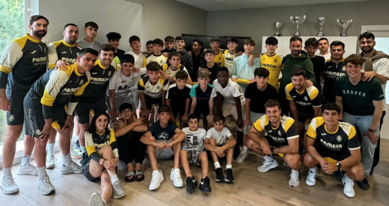 El Villarreal CF impulsa la salut digital entre els seus joves futbolistes