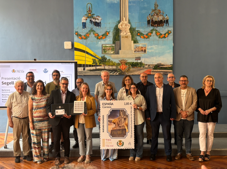 Vila-real estrena el segell commemoratiu del 750 aniversari com a primera ciutat de la nova sèrie de Correus