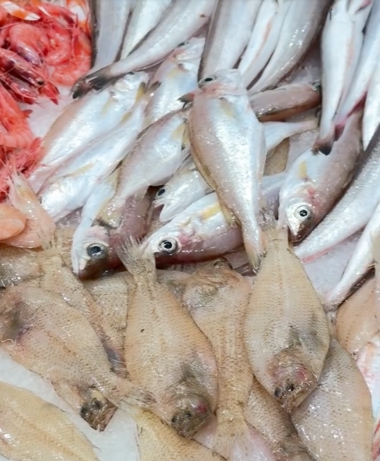 El Mercat Central acosta els sabors de l’estiu amb productes frescos i de proximitat