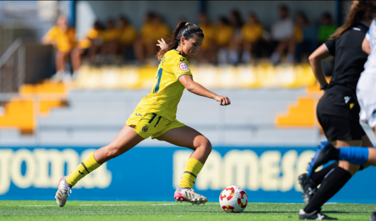 Marta Querol renova dues temporades més amb el Villarreal CF Femení