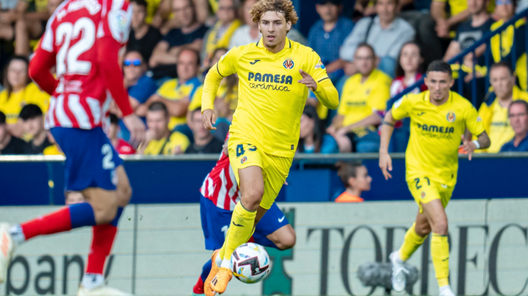 Jorge Pascual fitxa pel Granada CF després de tancar-se el seu traspàs des del Villarreal