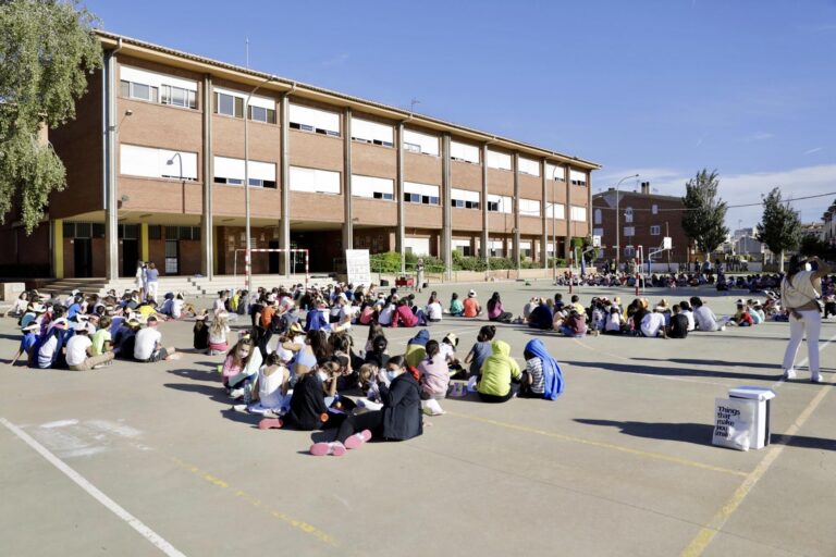 El Correllengua escolar es desenvolupa en els centres escolars de Vila-real