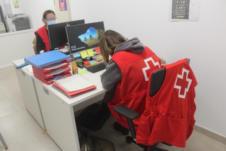 Creu Roja Vila-real trasllada la seua seu a la Plaça la Panderola