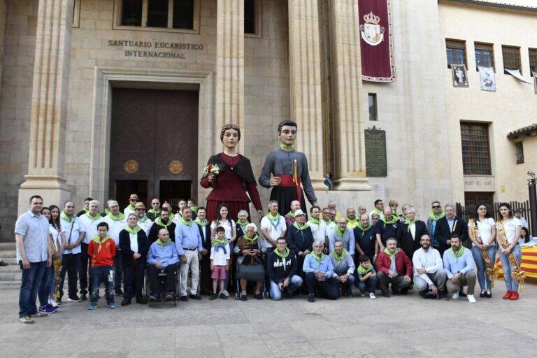 Més de quaranta veïns participen en la VII Trobada de Pasquals i Pasquales i la II de cognoms Villarreal