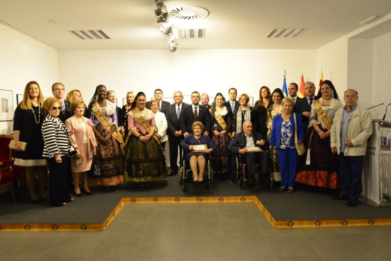 Juan Pedro Romero i Leonida Caballé, homenatjats com a home i dona amb més edat