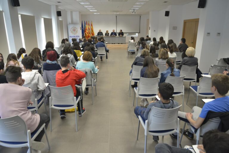 El projecte Convivència en les Aules contra l’assetjament escolar incideix en el paper dels espectadors en la 15a edició