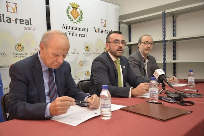 Vila-real i Alzira signen a l'Hostal del Rei el conveni per a acollir de forma alterna les jornades de Jaume I