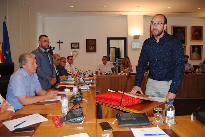 El Ple aprova connectar la depuradora de Vora Riu a la d'Almassora i la incorporació de Santi Cortells 