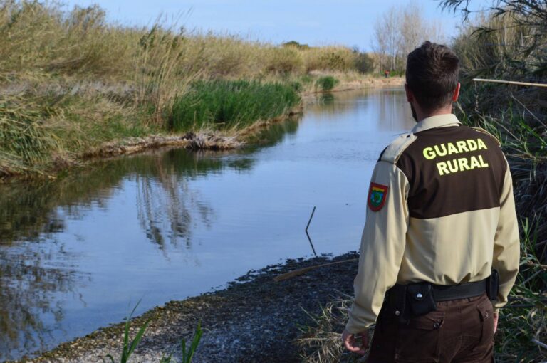 Segueix la campanya informativa sobre la restricció de pesca a la Desembocadura del Millars 