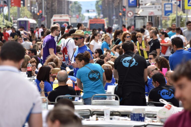 Les penyes De Gaidonet, Capçots i Travaluc, guanyadores del 80é Concurs de paelles de sant Pasqual