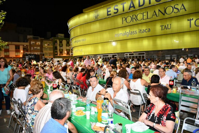 El macrosopar de veïns complirà 15 edicions el 6 de setembre amb 2.400 tiquets venuts