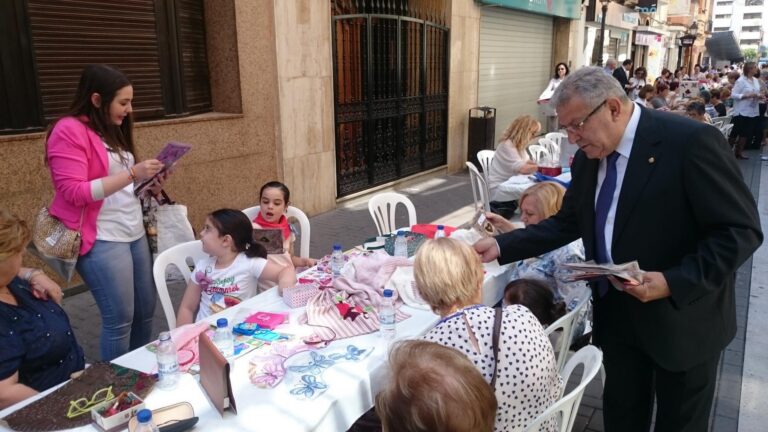 350 persones participen en una Jornada Multilabors «molt intensa i especial»