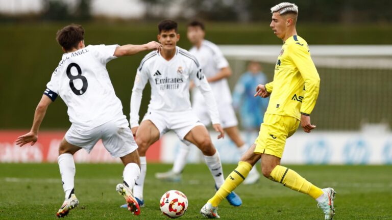 El Villarreal B empata davant el Real Madrid Castilla en el temps de descompte