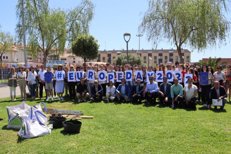 Vila-real conmemora el Dia d'Europa amb una jornada reivindicativa
