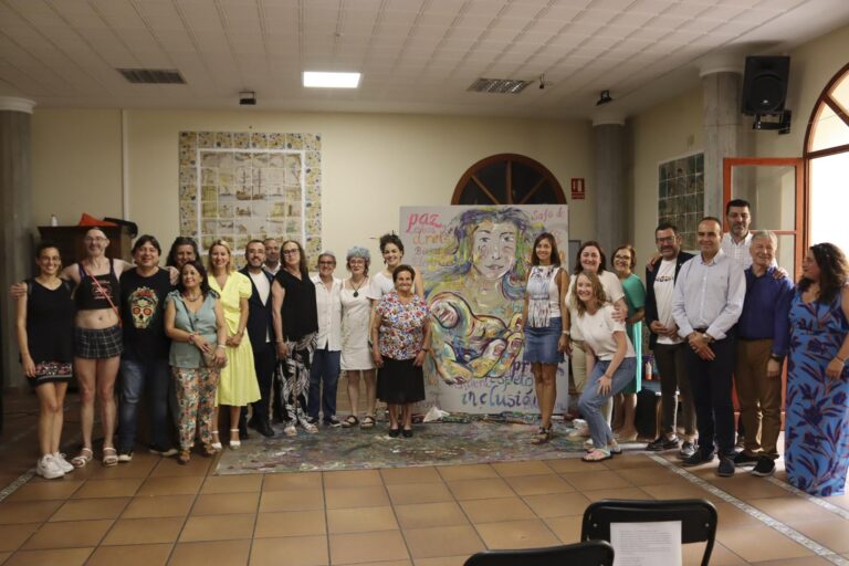 Vila-real conmemora el Dia Internacional de l'Orgull LGTBI+