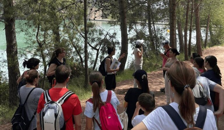 El Consorci Riu Millars descobreix a grans i menuts la ruta botànica de Vila-real