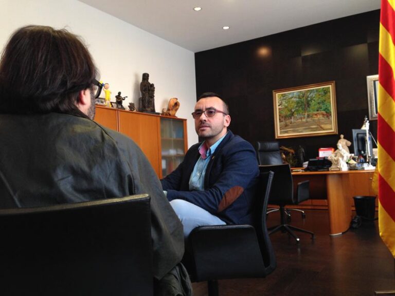 Benlloch: "Si la Generalitat no avança en el projecte establert de l'EOI, tindrà un problema judicial gros amb Vila-real"