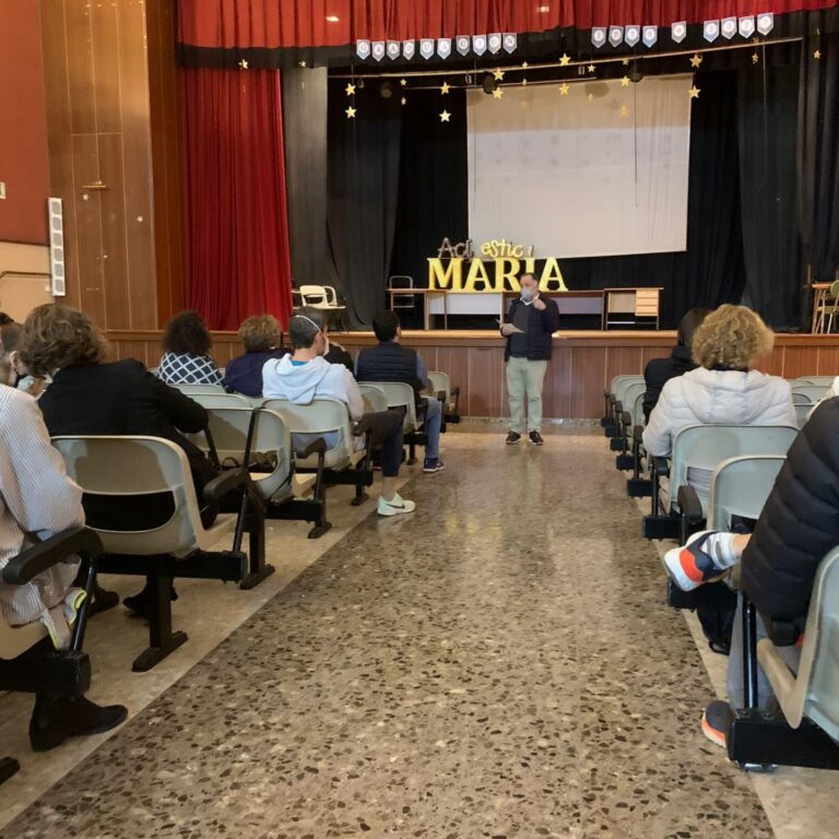 Els col·legis Carmelites d'Onda i Vila-real uneixen esforços i comparteixen coneixements