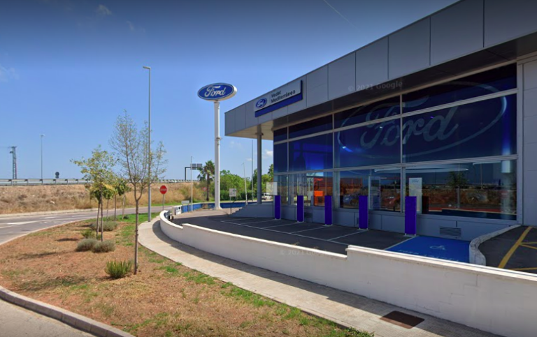 Fugida de concessionaris de cotxes a Vila-real després de la pandèmia