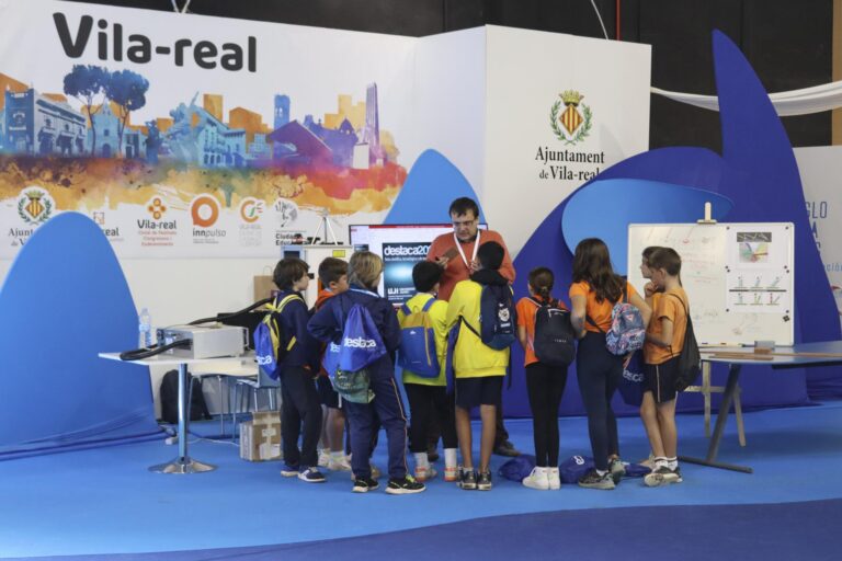 La Fira Destaca comença la seua activitat divulgativa dirigida a més d’un millar de escolars