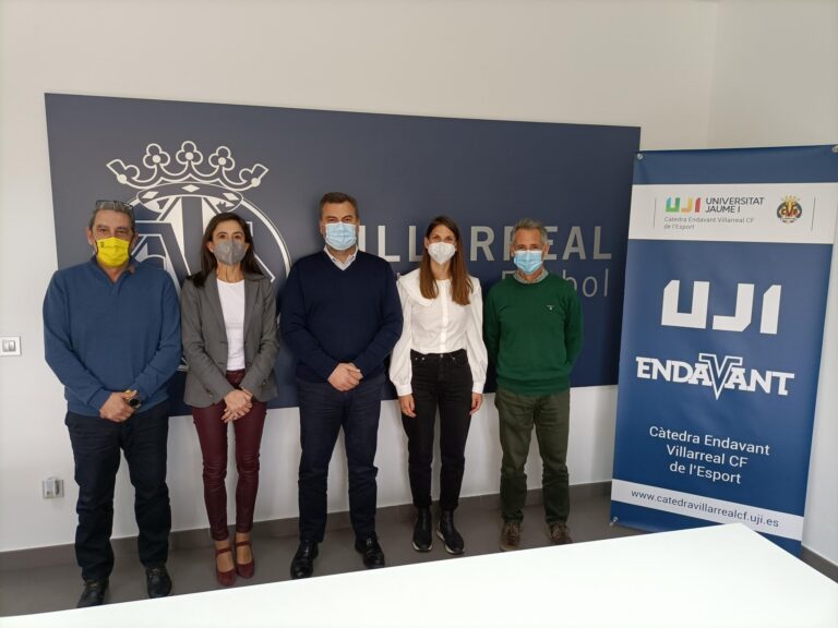 L’UJI i el Villarreal presenten les activitats de la Càtedra Endavant per al 2022