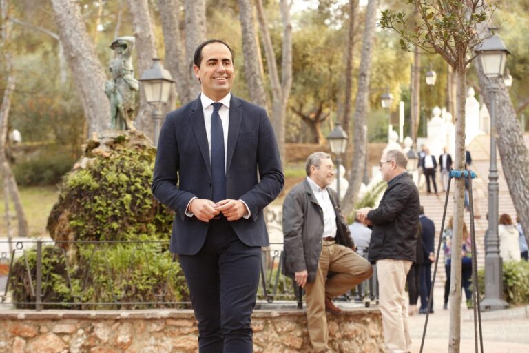 Folgado anuncia que el PP recorrerà el veto del PSOE a l’expedient de García Nebot