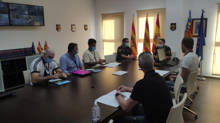 La Policia Municipal d'Azpeitia (Guipúscoa) visita Vila-real