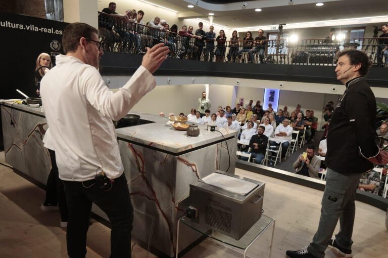 El Teatre Tagoba acull la Cuina en Viu amb Pepe Rodríguez, presentador de Masterchef, com a padrí