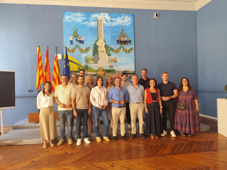 La ministra Diana Morant viu a Vila-real les festes de la Mare de Déu de Gràcia