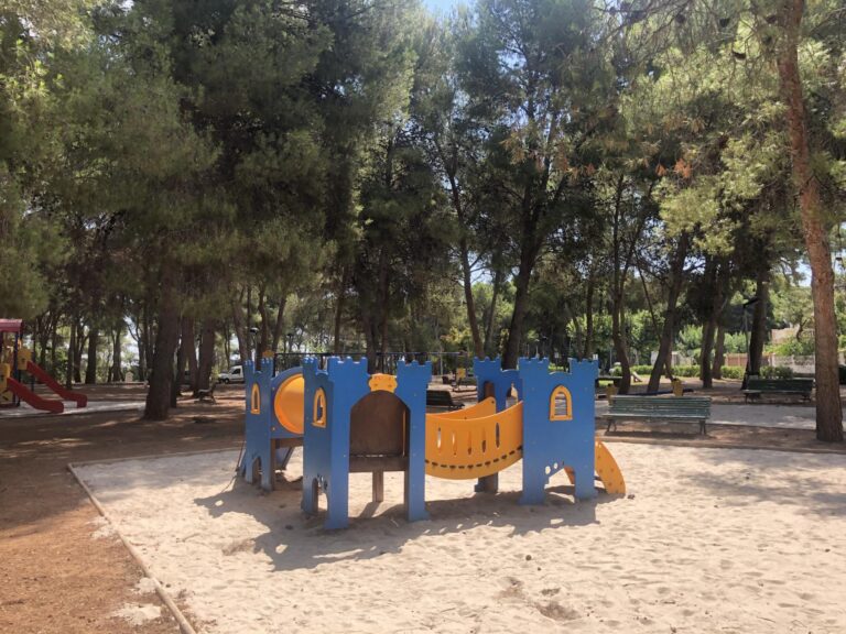 L’Ajuntament desplega un pla especial de reforç de la neteja i manteniment del Termet per aquest estiu