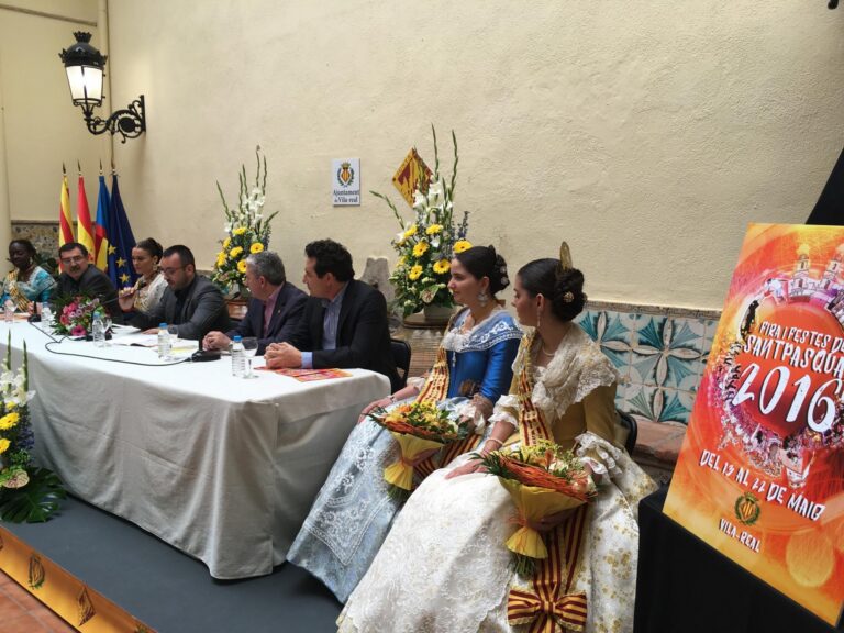 Vila-real presenta de manera oficial els 220 actes que es portaran a terme a les Festes de Sant Pasqual 2016