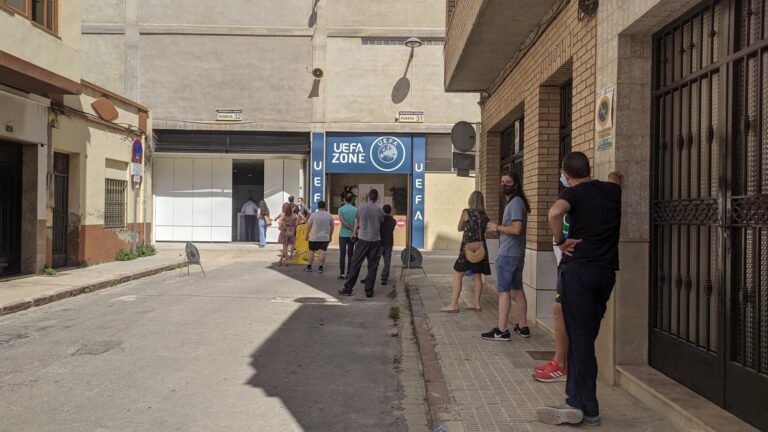 Arranca la vacunació de l’última franja vacunable: els joves de 12 a 19 anys