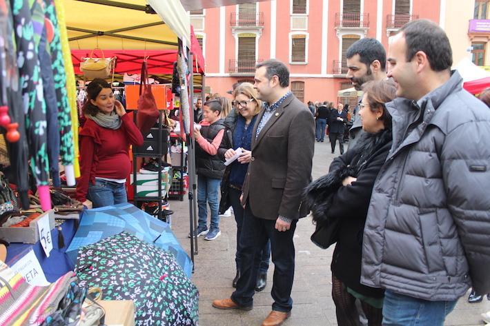 La plaça Major es convertirà en un centre comercial a l’aire lliure amb 26 comerços en la 6á Fira Outlet