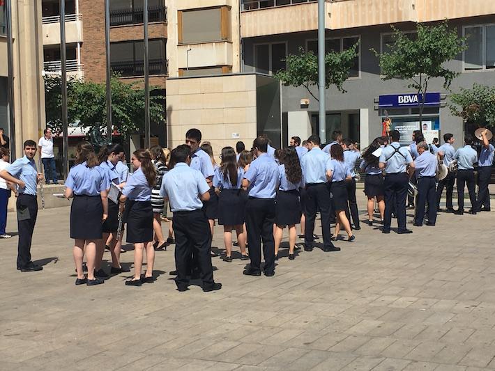 La ciutat acomiada a Pasqual Batalla en un emotiu i sincer homenatge ple d'elements simbòlics
