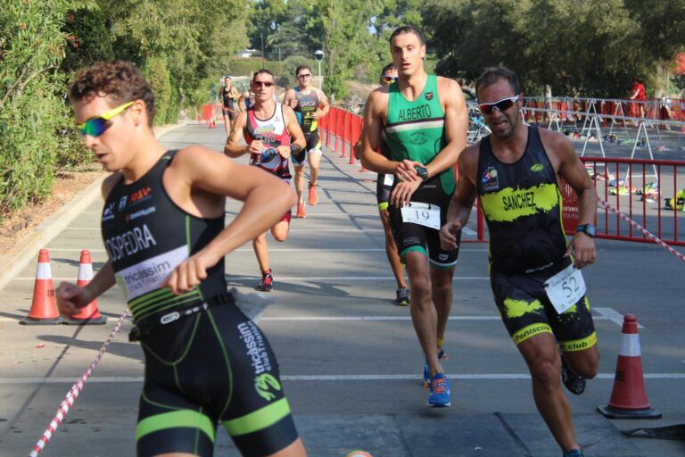 Cs es fa ressò de les crítiques pels talls i la falta d’informació durant el III Triatló Sprint SME 