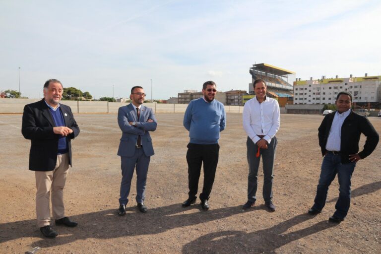 Vila-real i els carmelites tanquen l'acord per al nou Campió Llorens amb la mirada ficada en nous projectes