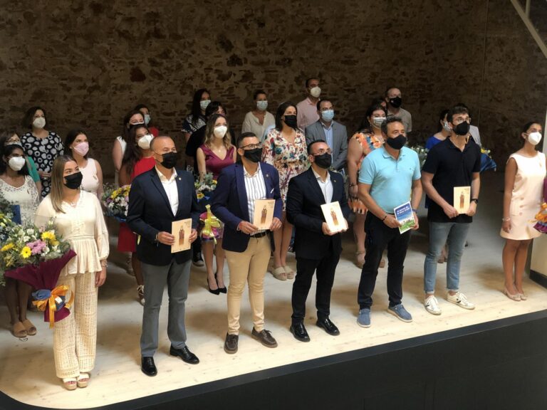 Festes amb actes religiosos, Tombet per a recollir i Xulla i sense Empedrats, Sopar de veïns i Concurs de Paelles