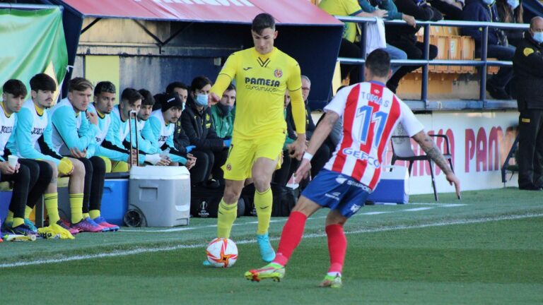 Recital del Villarreal B al Mini Estadi davant un rival directe com l’Algeciras (3-0)