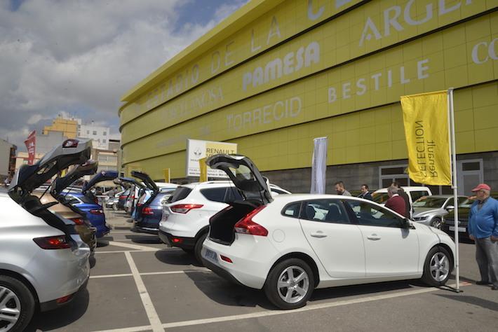 Motor-2 exposa 14 estands amb 220 vehicles d'ocasió i km 0 a la plaça del Llaurador des de hui fins al diumenge